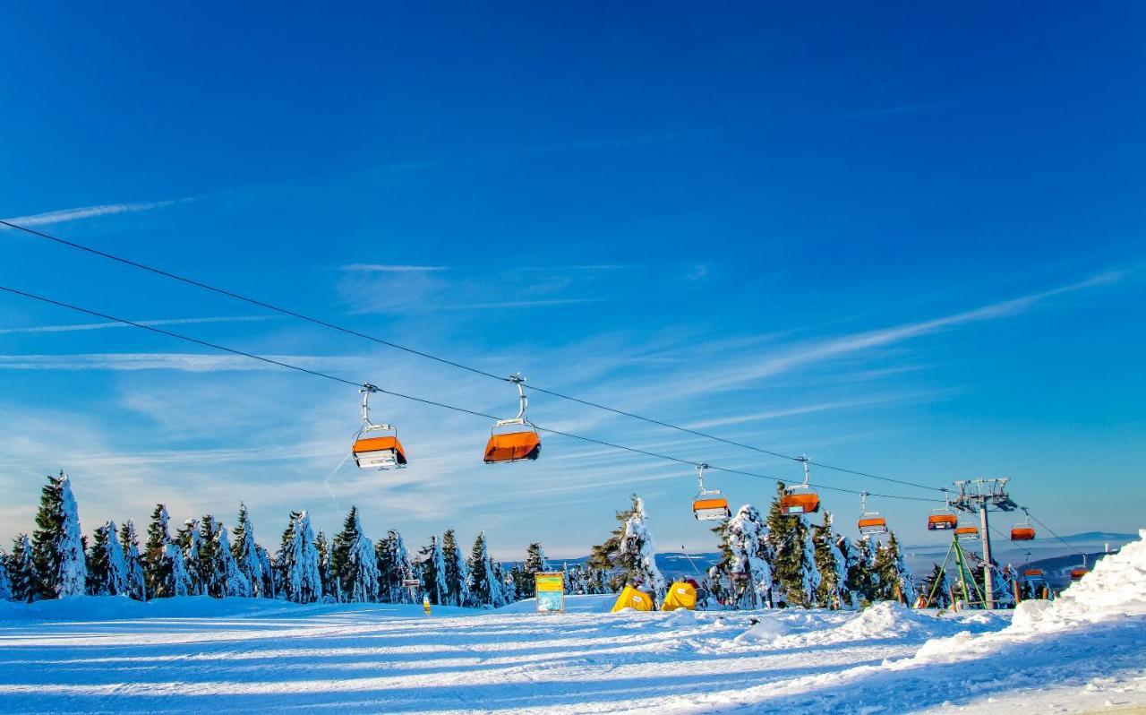 Mountain Apartment Panorama Klinovec Loučná pod Klínovcem エクステリア 写真