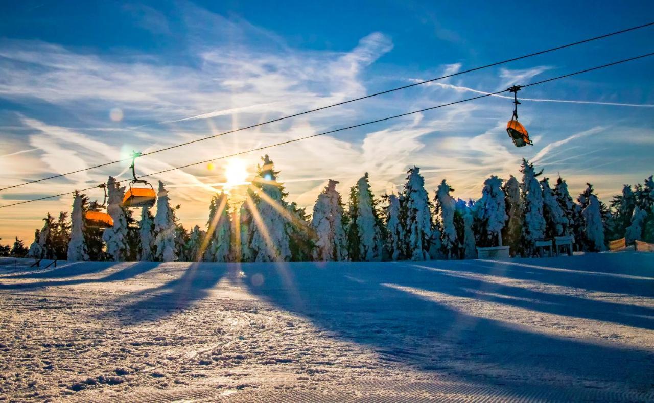 Mountain Apartment Panorama Klinovec Loučná pod Klínovcem エクステリア 写真